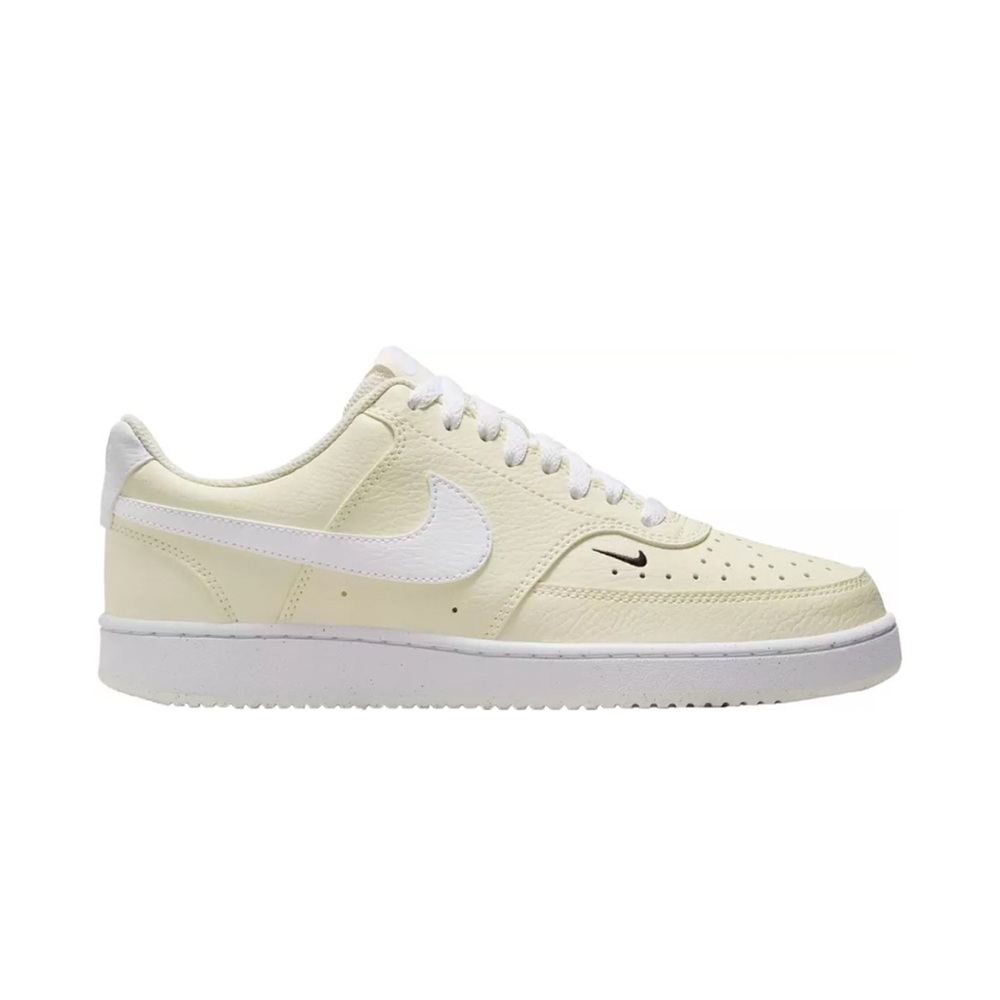 NWOT Nike Women's Court Vision Low Next Nature Shoes 9